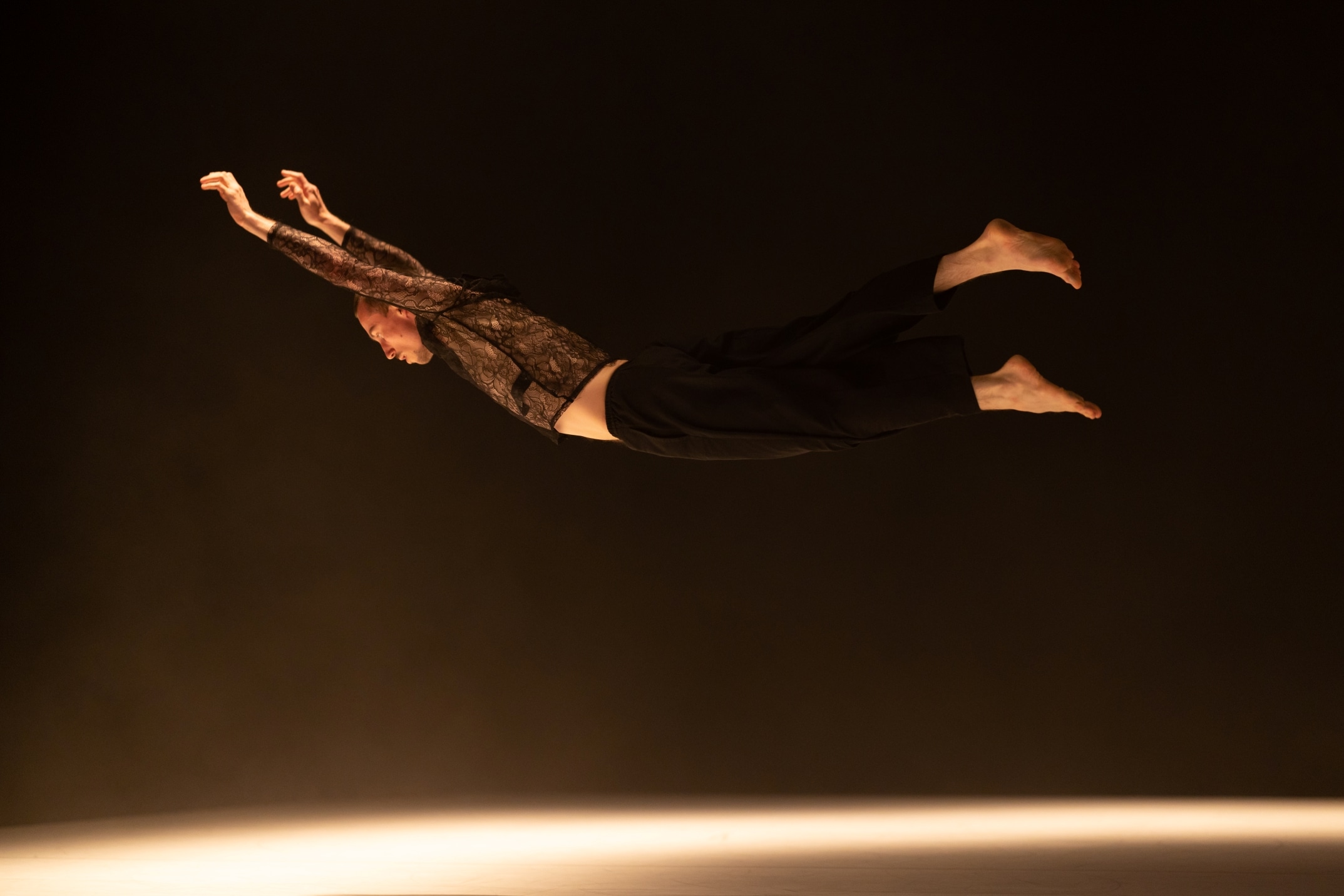 Cie_Linga_SEMA_photo_gregory-batardon_93A8486